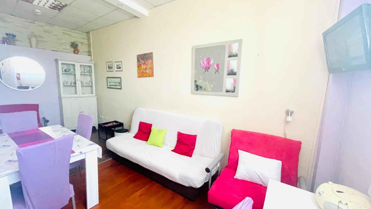 Vintage Apartment Inside City Galleria - Zadar Exterior photo